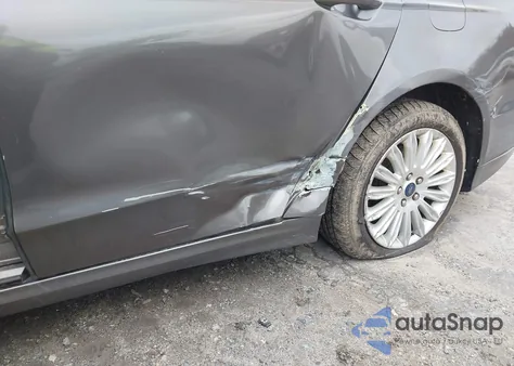 2013 Ford Fusion Hybrid Se из США, поврежденный, VIN 3FA6P0LU0DR205835